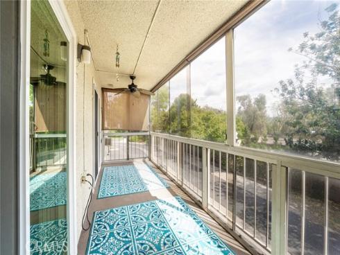 812  Ronda Mendoza  , Laguna Woods, CA