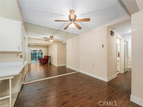 812 Ronda Mendoza , Laguna Woods, CA