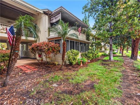 118 Via Estrada D , Laguna Woods, CA