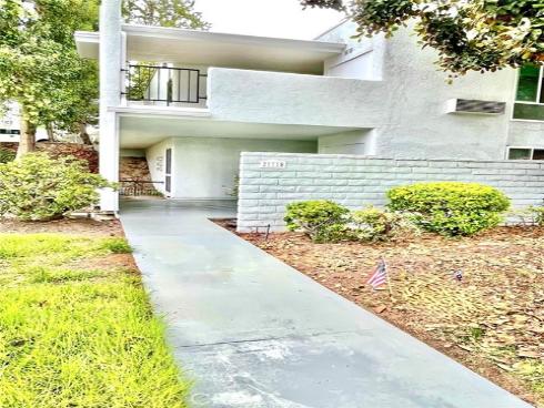 2111 Via Puerta D , Laguna Woods, CA