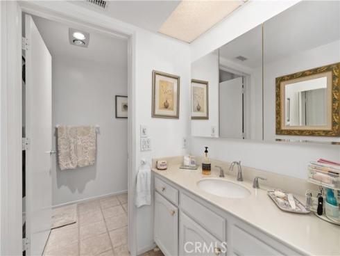 5515 Paseo Del Lago 1D , Laguna Woods, CA