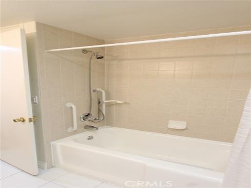515 Calle Aragon Unit B , Laguna Woods, CA