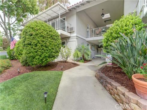 670  Via Mendoza  B , Laguna Woods, CA