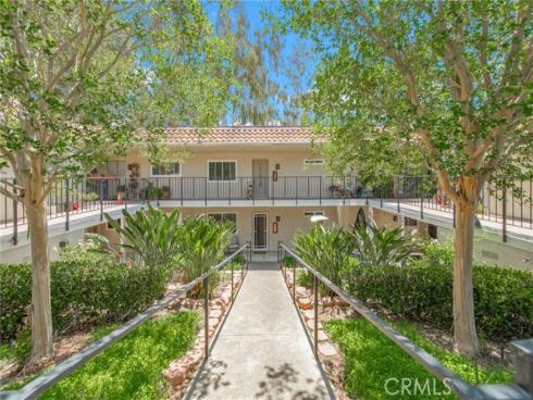 5529 Via La Mesa A , Laguna Woods, CA