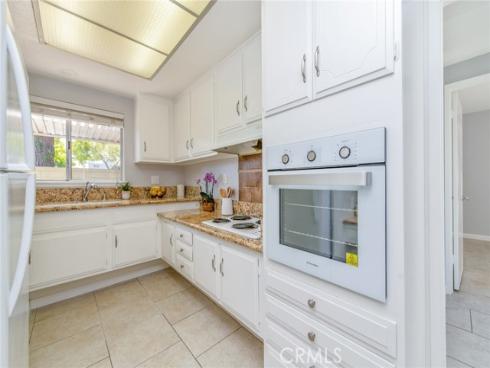 2264 Via Puerta B , Laguna Woods, CA