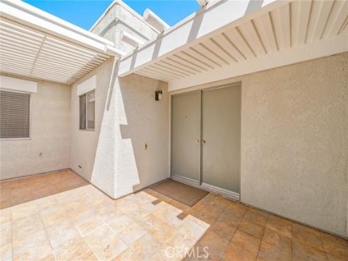 2264 Via Puerta B , Laguna Woods, CA