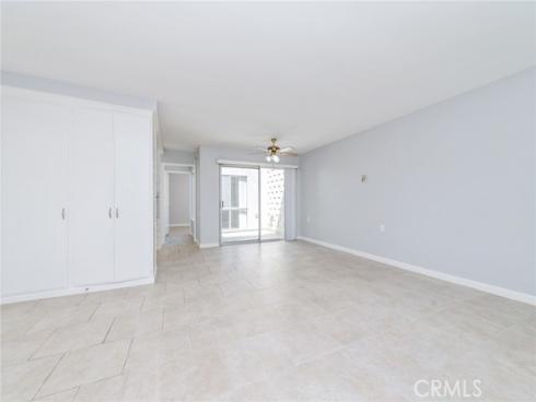 2264 Via Puerta B , Laguna Woods, CA