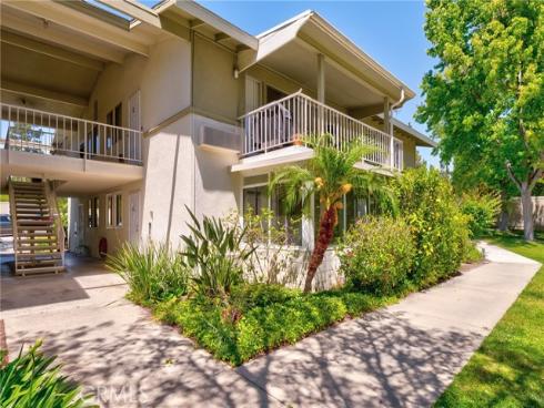 161  Avenida Majorca  D , Laguna Woods, CA