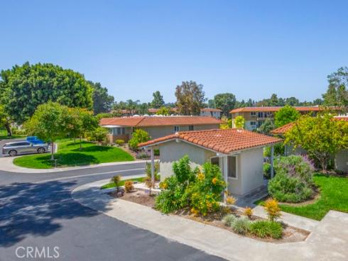 2320  Via Puerta, #b  , Laguna Woods, CA