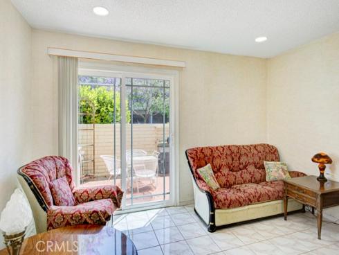 2320  Via Puerta, #b  , Laguna Woods, CA