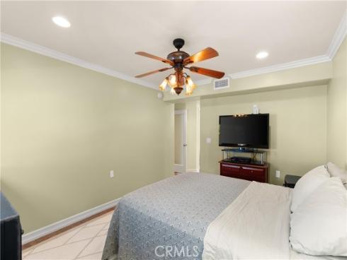 1 Via Castilla F , Laguna Woods, CA