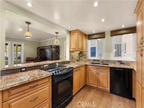 1 Via Castilla F , Laguna Woods, CA