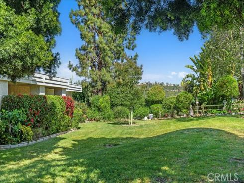 5587 Via Dicha B , Laguna Woods, CA