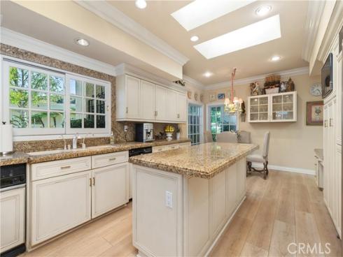 5587 Via Dicha B , Laguna Woods, CA