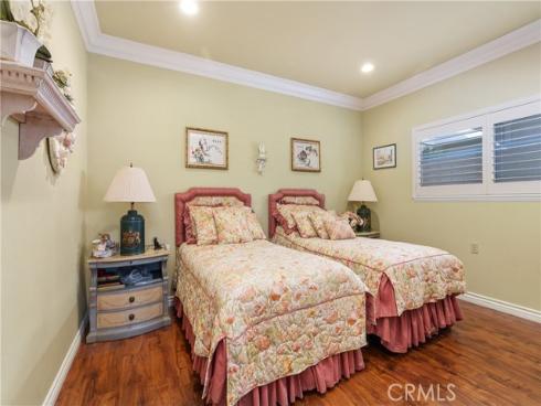5587 Via Dicha B , Laguna Woods, CA