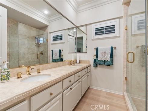 5587 Via Dicha B , Laguna Woods, CA