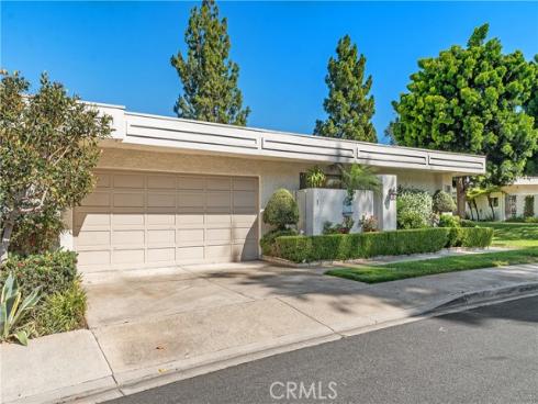 5587 Via Dicha B , Laguna Woods, CA