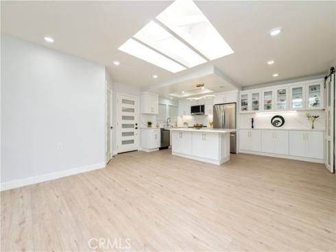 2112 Via Puerta N , Laguna Woods, CA