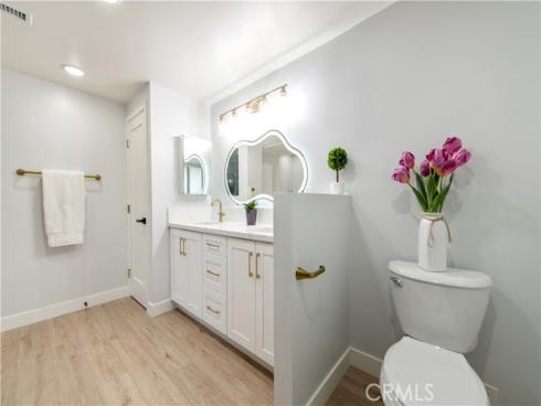 2112 Via Puerta N , Laguna Woods, CA