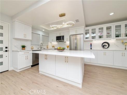 2112 Via Puerta N , Laguna Woods, CA
