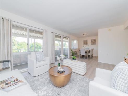 2288 Via Puerta P , Laguna Woods, CA