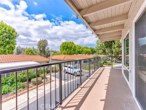 3300 Via Carrizo D , Laguna Woods, CA