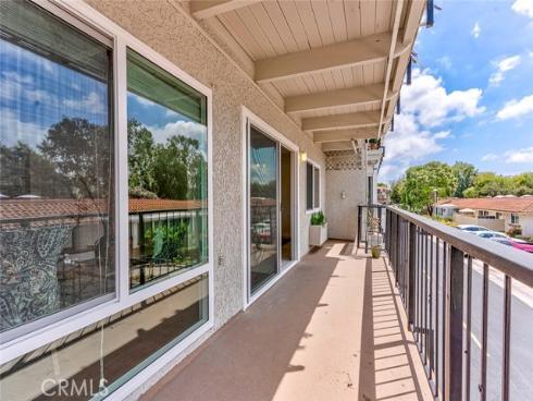 3300 Via Carrizo D , Laguna Woods, CA
