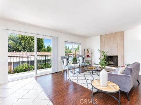 3300 Via Carrizo D , Laguna Woods, CA