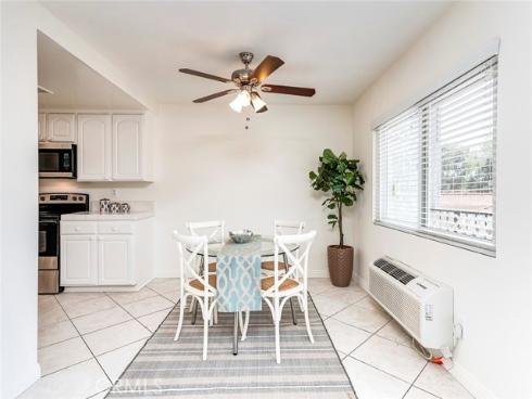 3300 Via Carrizo D , Laguna Woods, CA