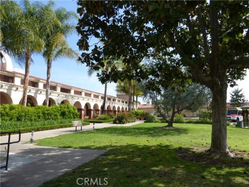 3021 Via Buena Vista O , Laguna Woods, CA