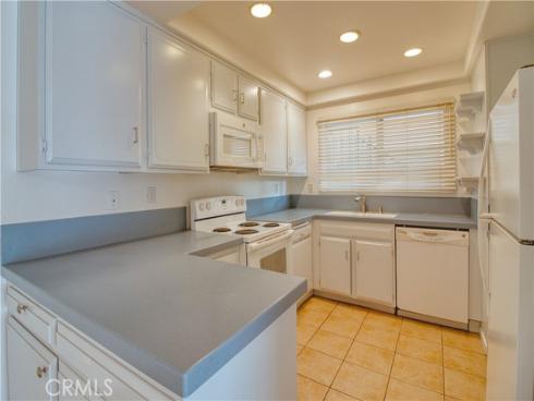 3299 Via Carrizo B , Laguna Woods, CA