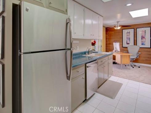 315 Ave Castilla C , Laguna Woods, CA