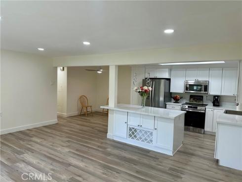 2277  Via mariposa W  B , Laguna Woods, CA