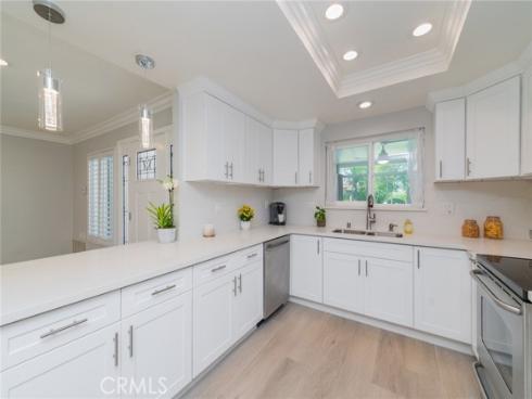3012  Via Buena Vista  D , Laguna Woods, CA