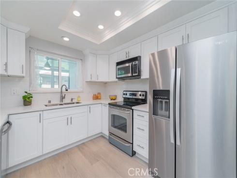 3012  Via Buena Vista  D , Laguna Woods, CA