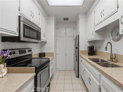 2234 Via Puerta C , Laguna Woods, CA