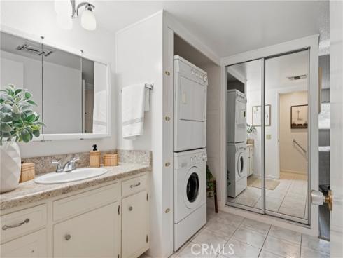 635  Avenida Sevilla  D , Laguna Woods, CA