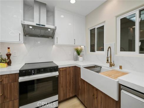 2319 Via Puerta O , Laguna Woods, CA