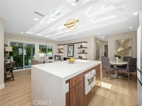 2319 Via Puerta O , Laguna Woods, CA