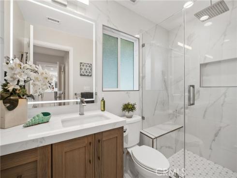2319 Via Puerta O , Laguna Woods, CA