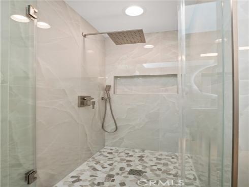 2319 Via Puerta O , Laguna Woods, CA