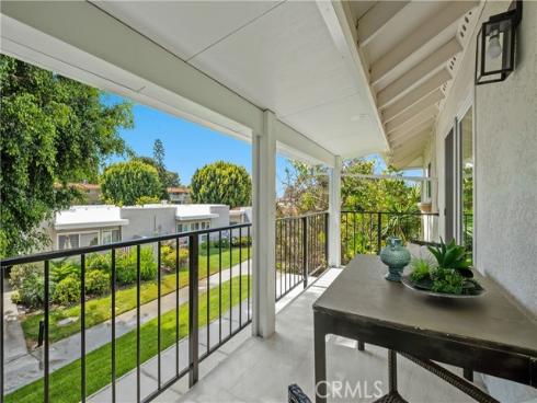 2319 Via Puerta O , Laguna Woods, CA