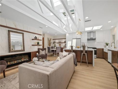 2319 Via Puerta O , Laguna Woods, CA