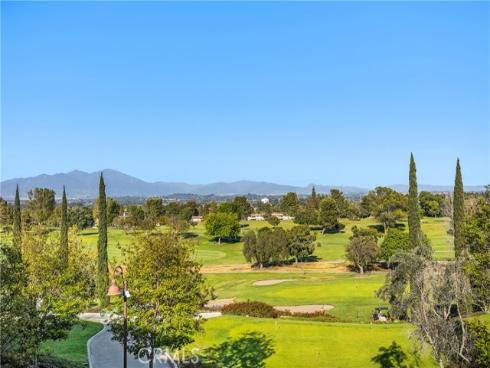 4025  Calle Sonora Este  3E , Laguna Woods, CA