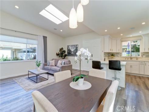 251 Calle Aragon B , Laguna Woods, CA