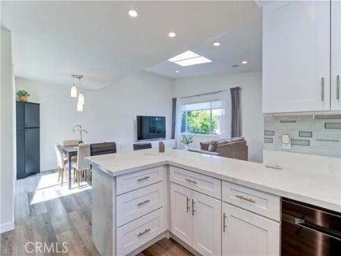 251 Calle Aragon B , Laguna Woods, CA
