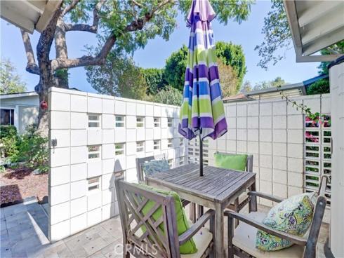 251 Calle Aragon B , Laguna Woods, CA