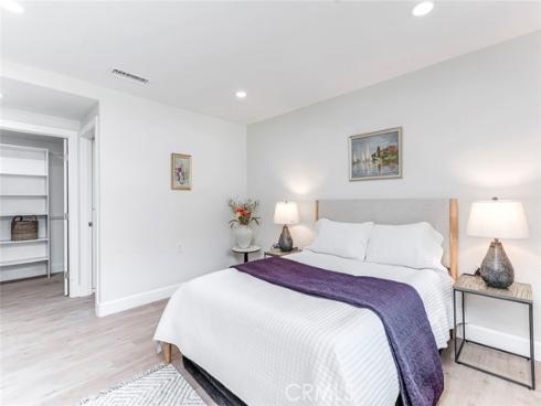 3279 San Amadeo P , Laguna Woods, CA