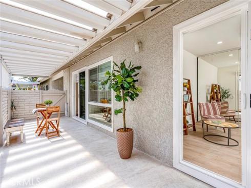 3279 San Amadeo P , Laguna Woods, CA