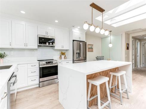 3279 San Amadeo P , Laguna Woods, CA